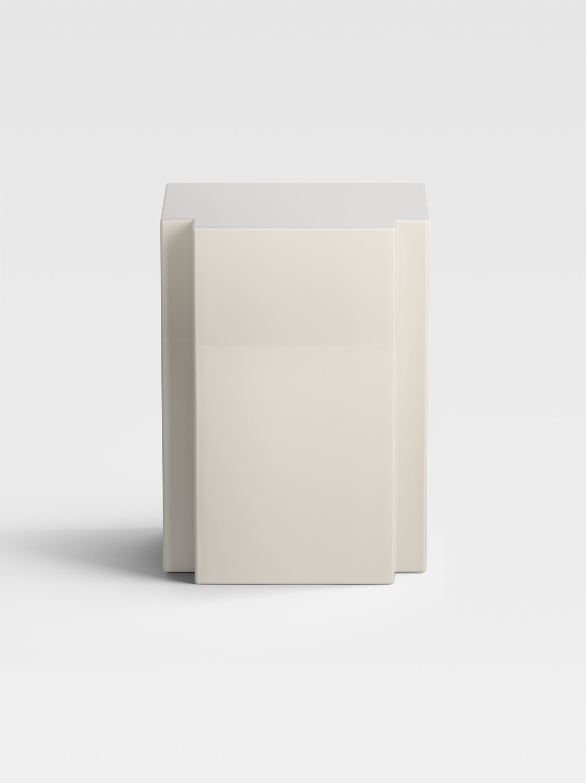 Lui side table in sand lacquer, a handcrafted piece of luxury design made in Italy — minimalist and sculptural for modern living room interiors.